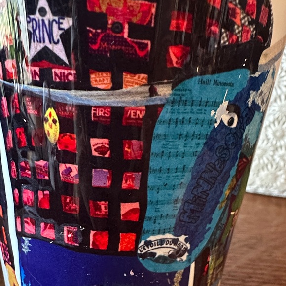 Rare MN 16 oz Glass with Colorful MN Graphics - Picture 3 of 9